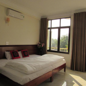 Гостиница Viet Nhat Halong Hotel - Bai Chay  Hạ Long